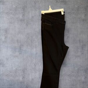Old Navy Women’s Mid-Rise Kicker Boot-Cut Jeans Size 20W Black